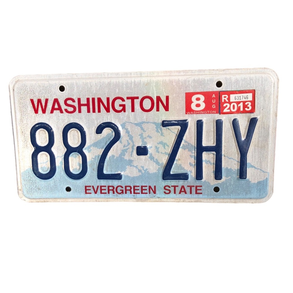 Washington Evergreen State License Tag Plate 882 ZHY White Blue RED Mountain